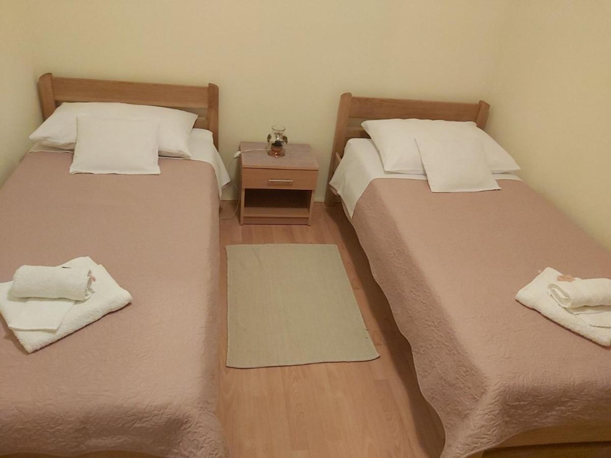 Apartman Rosa Lägenhet Skradin Exteriör bild