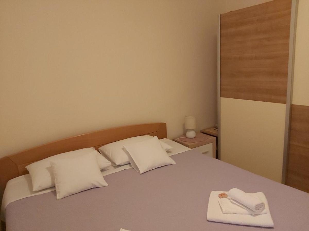 Apartman Rosa Lägenhet Skradin Exteriör bild